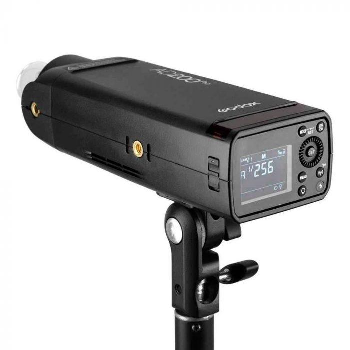 Flash Godox AD200 Pro