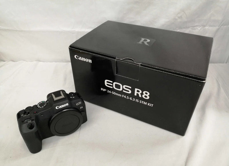 Câmera Canon EOS R8 seminova
