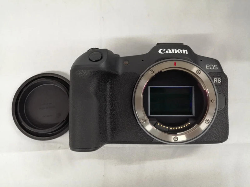 Câmera Canon EOS R8 seminova