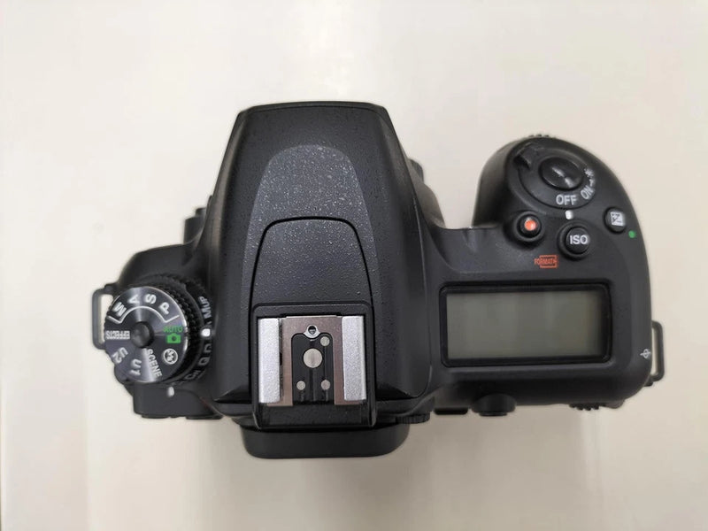 Câmera Nikon D7500 (Corpo)