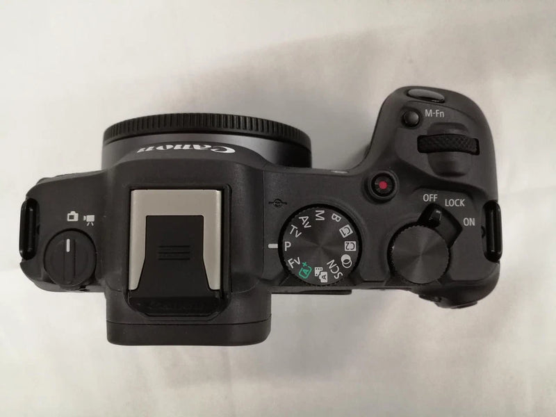 Câmera Canon EOS R8 seminova