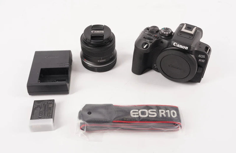 Camera Canon R10 Kit 18-45MM